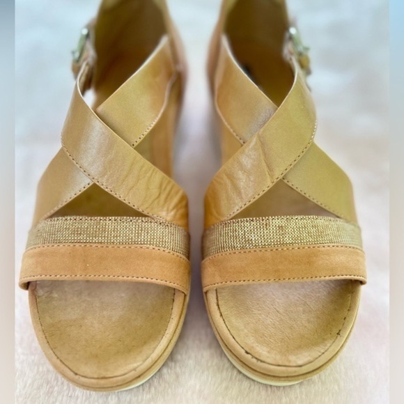 Earth Shoes 🩷 Hibiscus F Open Toe Casual Platform Sandals Peach Size 9 - Picture 14 of 14